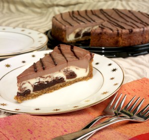 500108 Bodacios Brownie Cheesecake